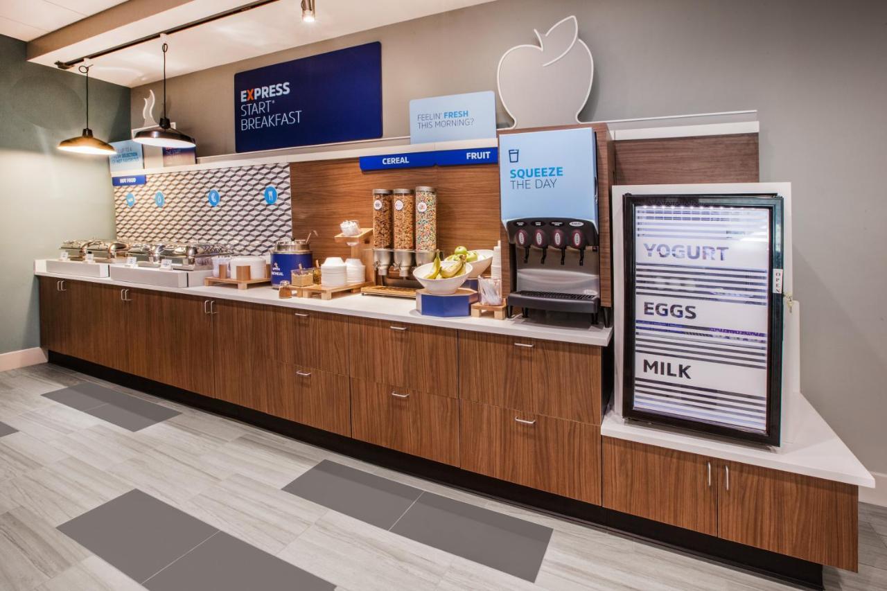 Holiday Inn Express Glen Rose By Ihg Экстерьер фото